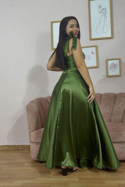 SET SATIN VERDE OLIVA